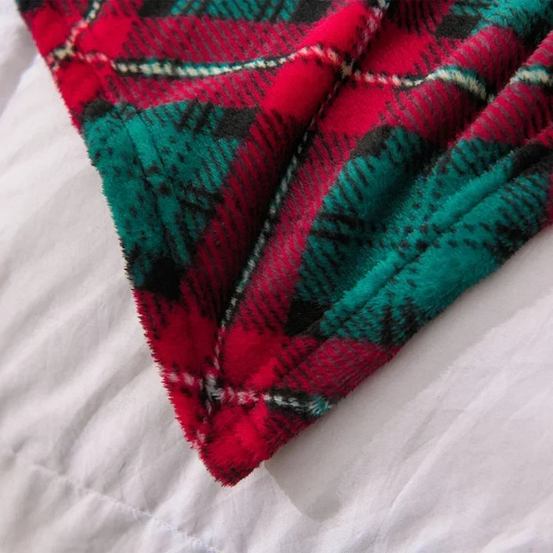 Holiday flannel blanket, view 5