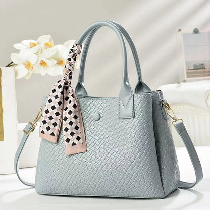 Trendy and Fashionable Handbag