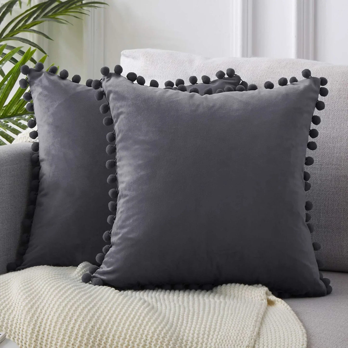 Luxurious Cushion Cover