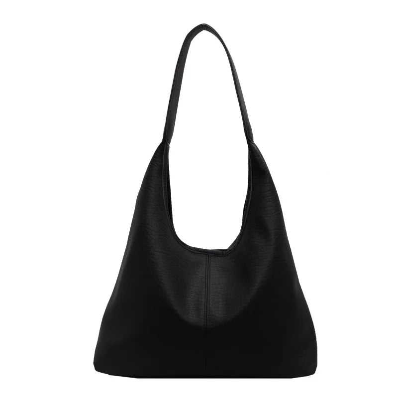 Bucket hobo bag in black