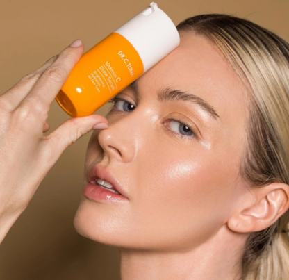 DR. C. TUNA VITAMIN C GLOW SERUM
