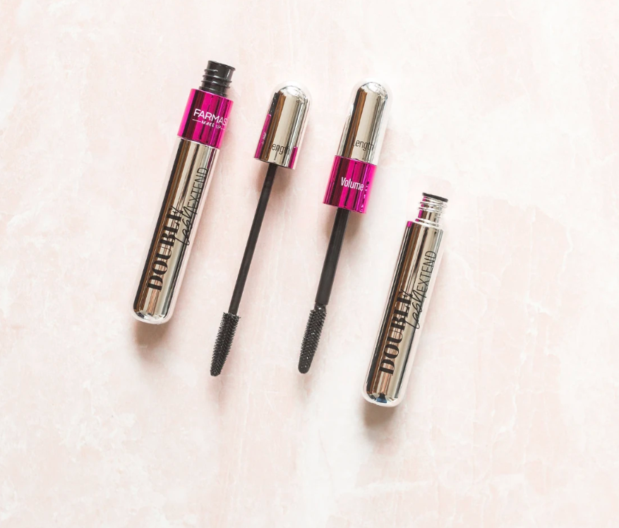 DOUBLE LASH EXTEND MASCARA