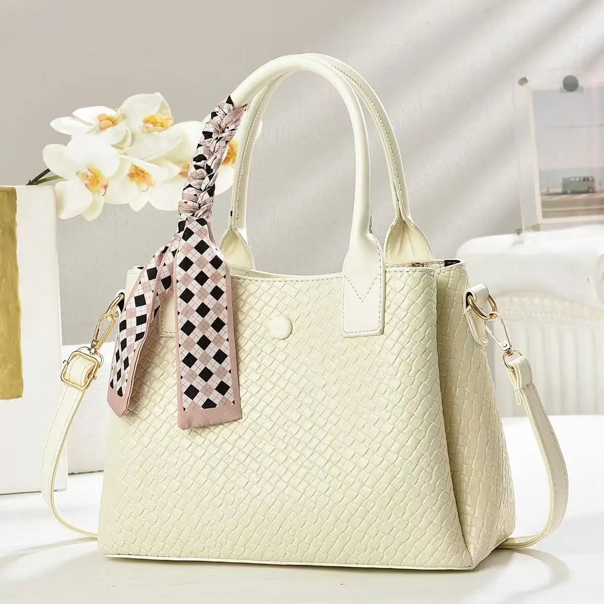 Trendy and Fashionable Handbag