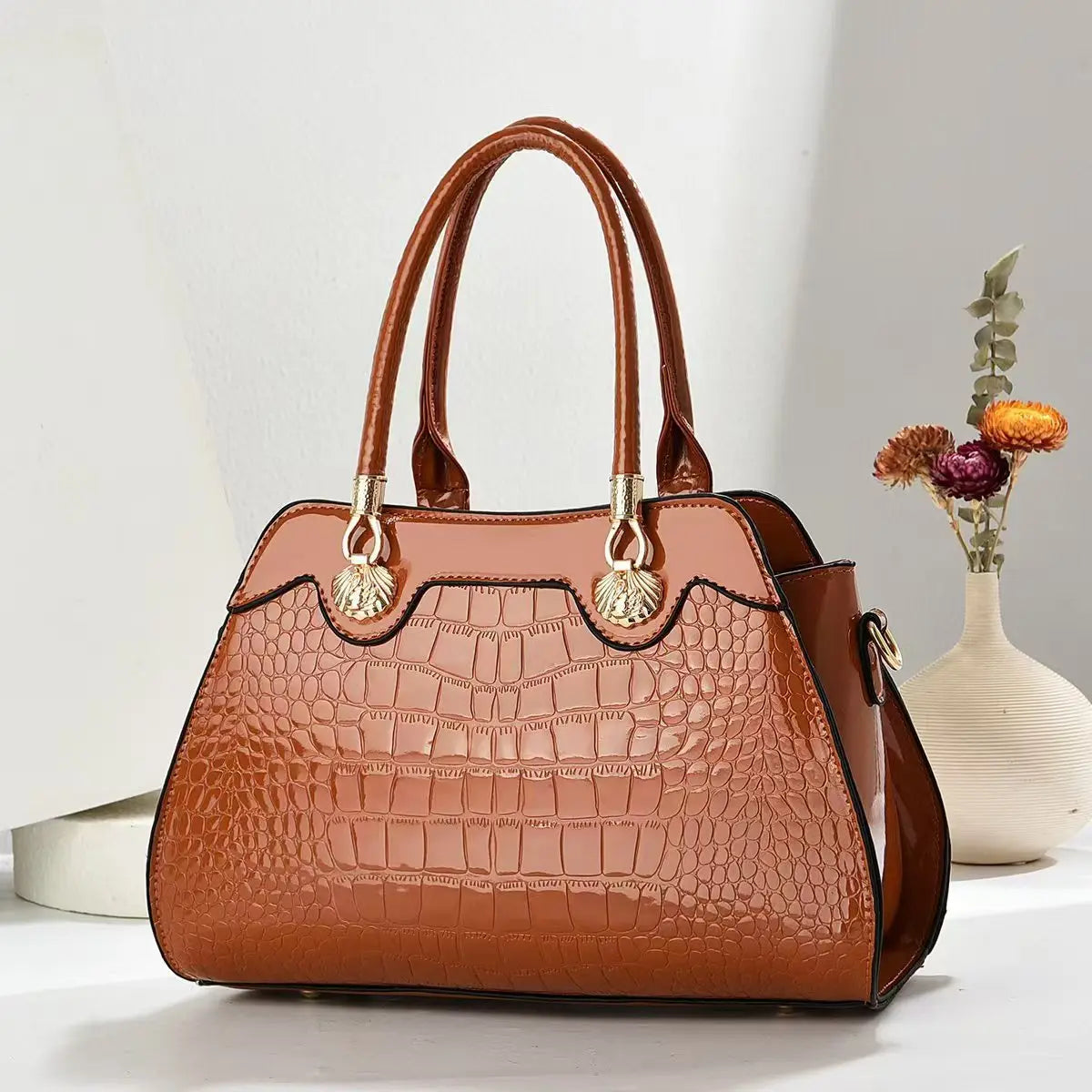 Large-capacity Embossed Handbag