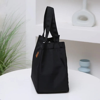 Large Capacity Simple and Practical Lunch Bag
