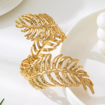 18K Gold-Plated Alloy Leaf Bracelet