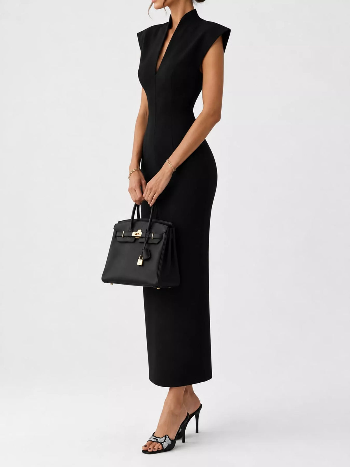 Sleeveless bodycon dress with slit, view 7