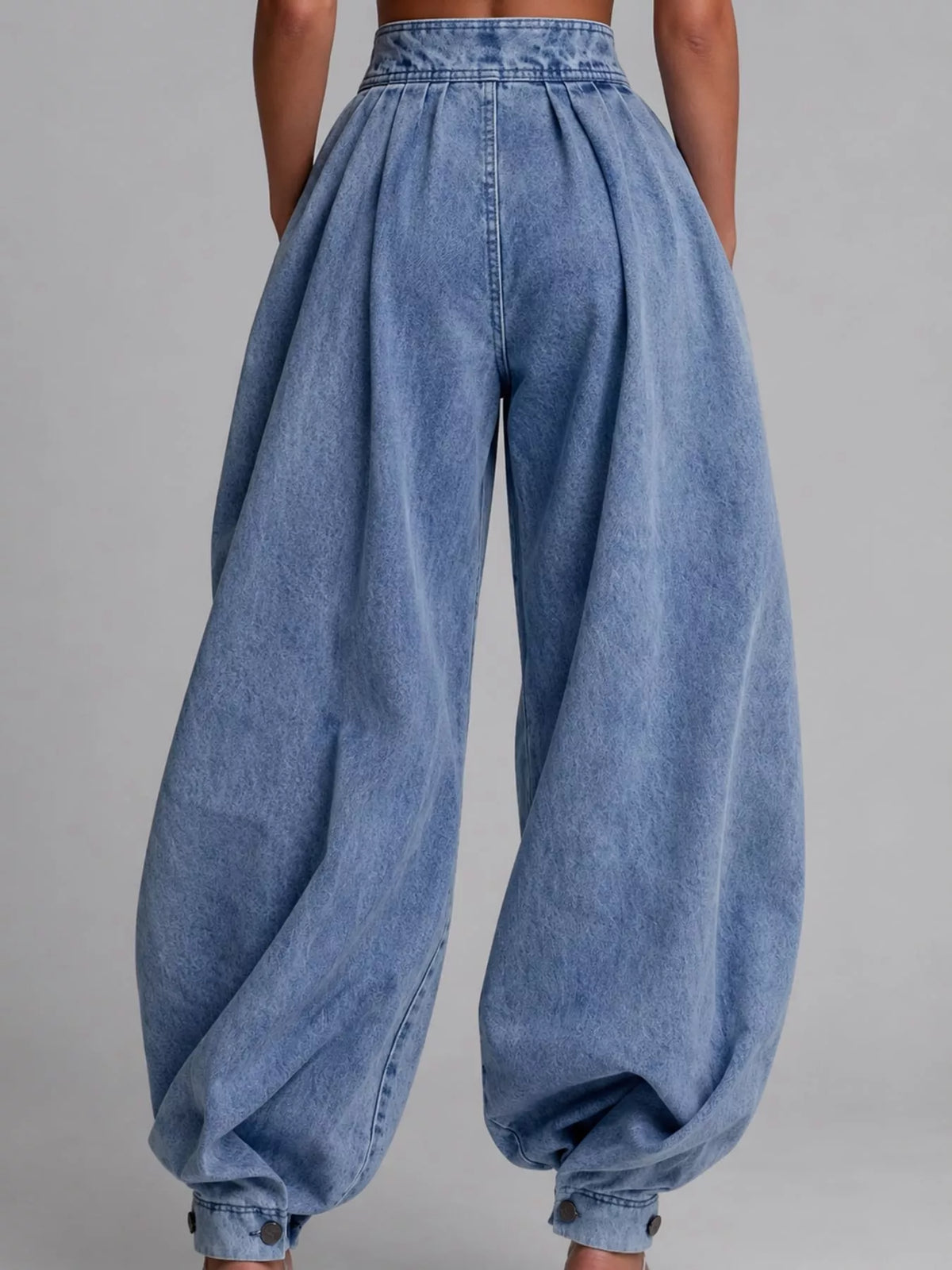 Plus size balloon leg jeans, view 3