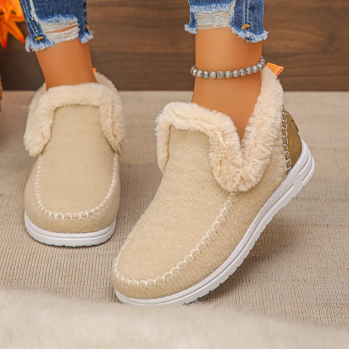 Fleece-Lined Round Toe Ankle Boots