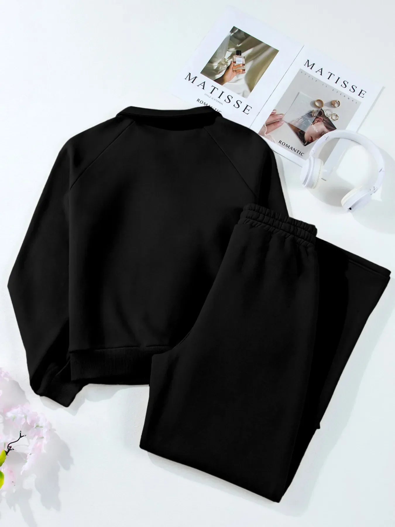 Sweatshirt and High Waist Pants Active Set