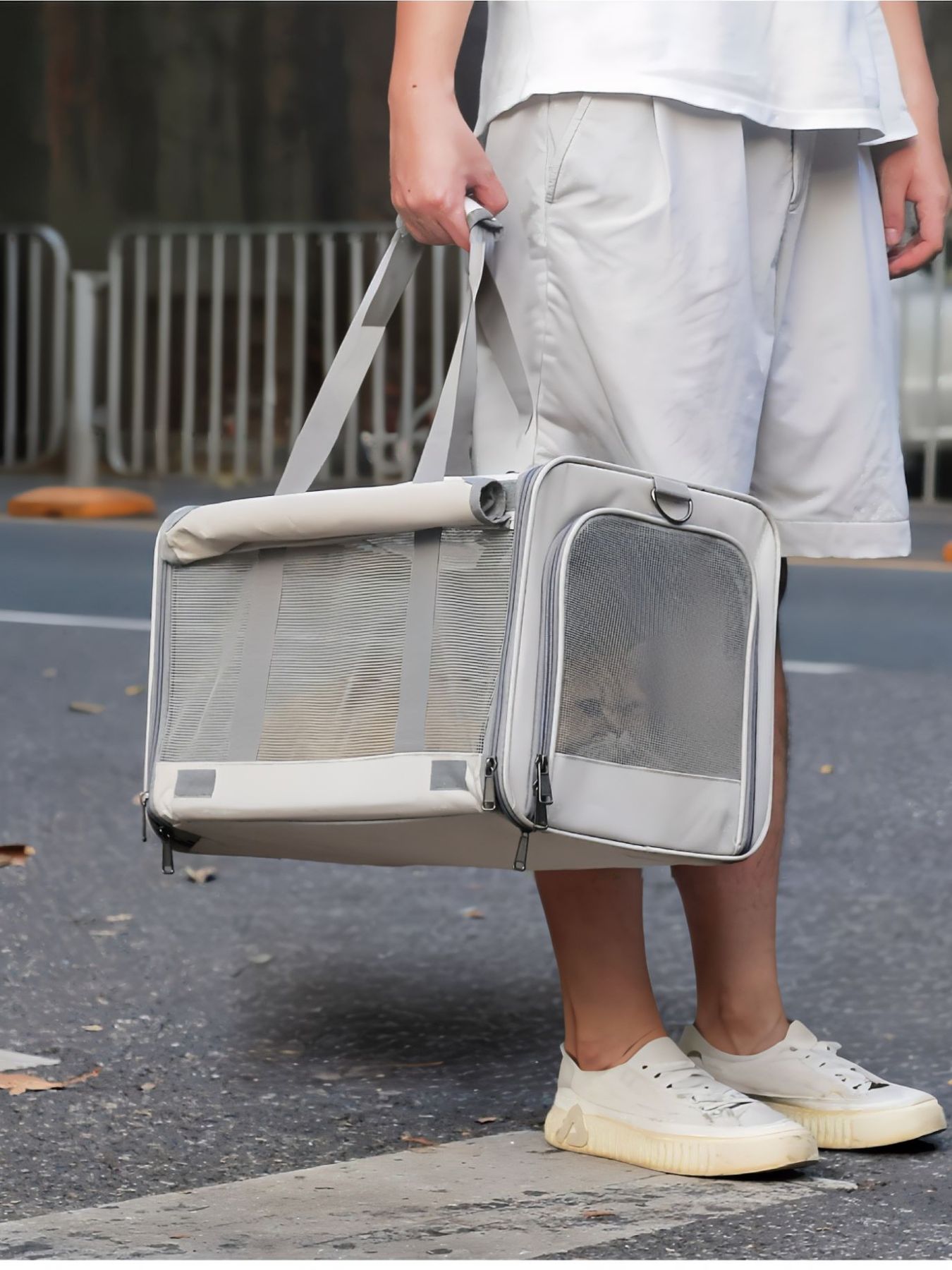 Comfortable Breathable Pet Carrier Bag