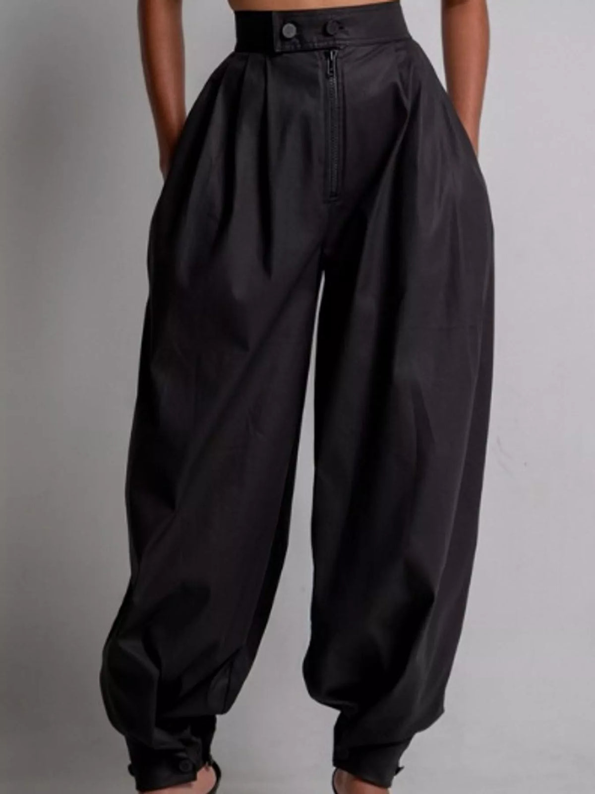 Plus size balloon leg jeans, view 6