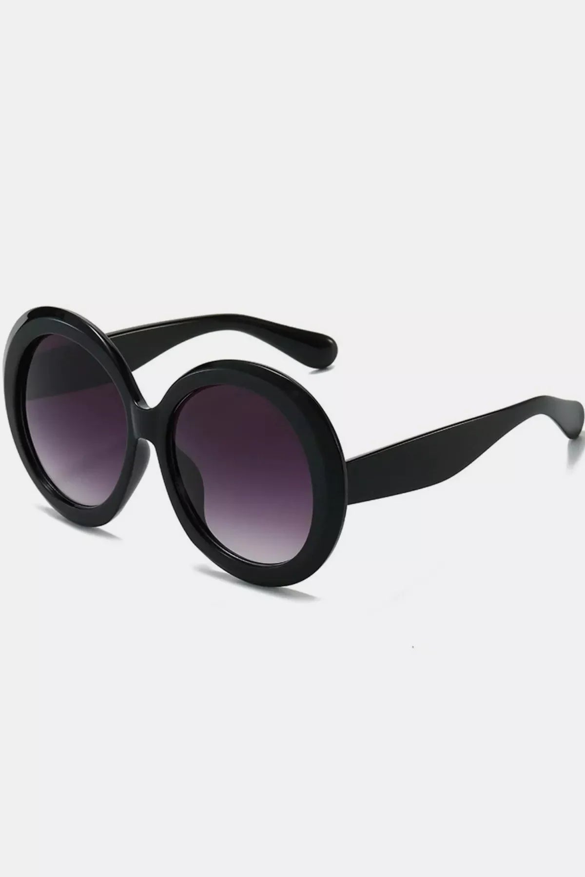 Oversized round sunglasses in Style B