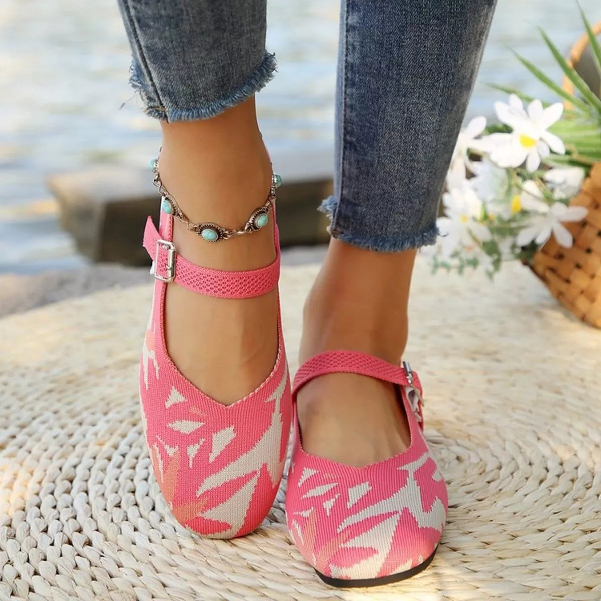 Round Toe Mesh Slip-Ons