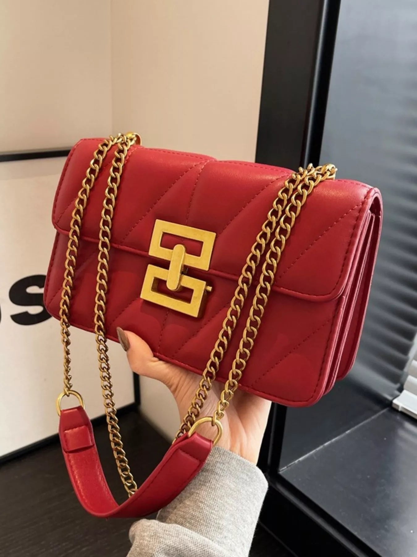 Quilted Flap Chain Crossbody Bag