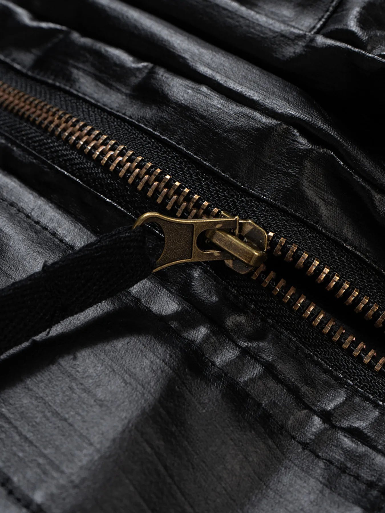 Men's Cargo Shorts with Multi-Pocket