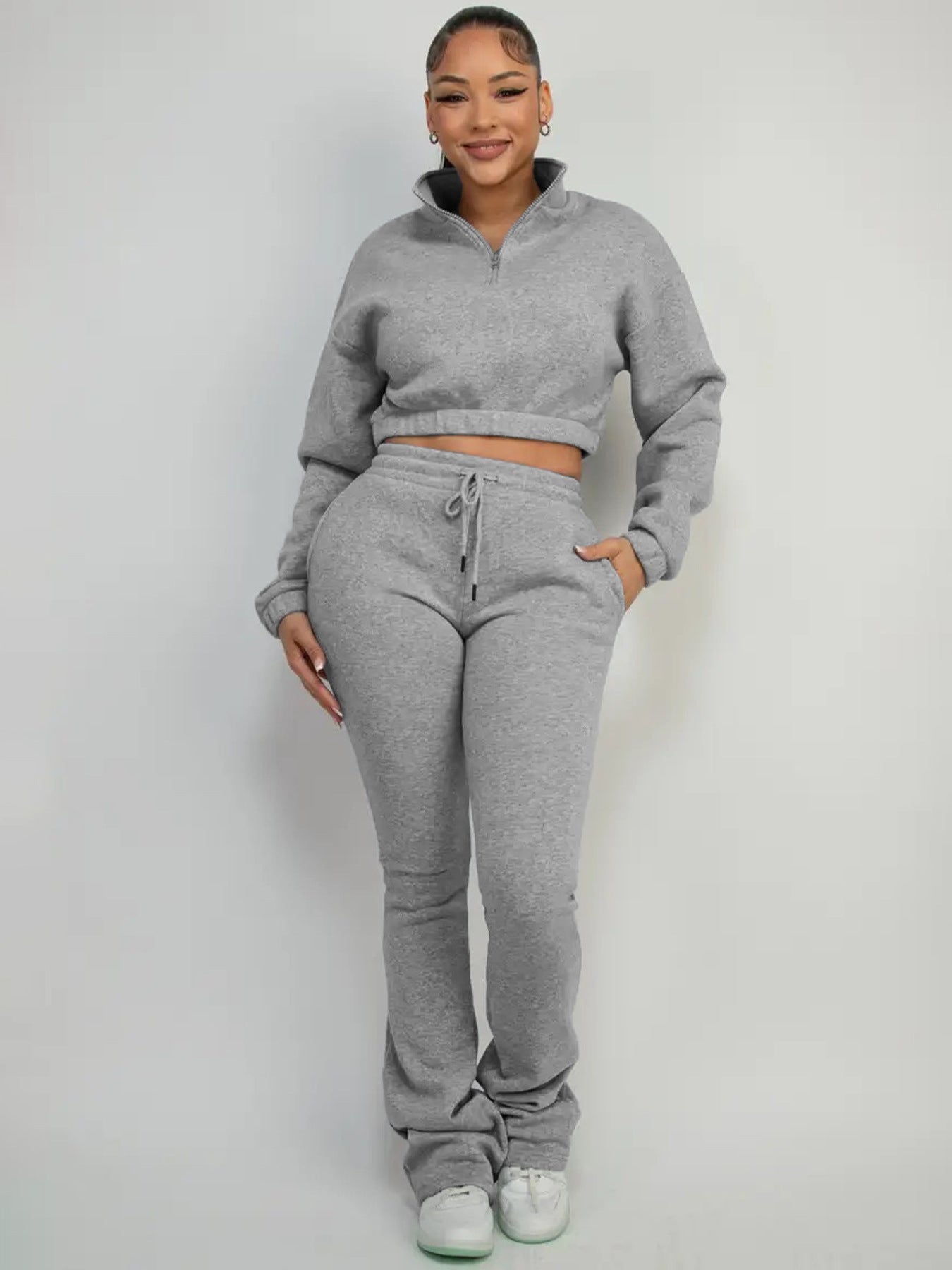 Velvet sweatshirt with micro flared pants set