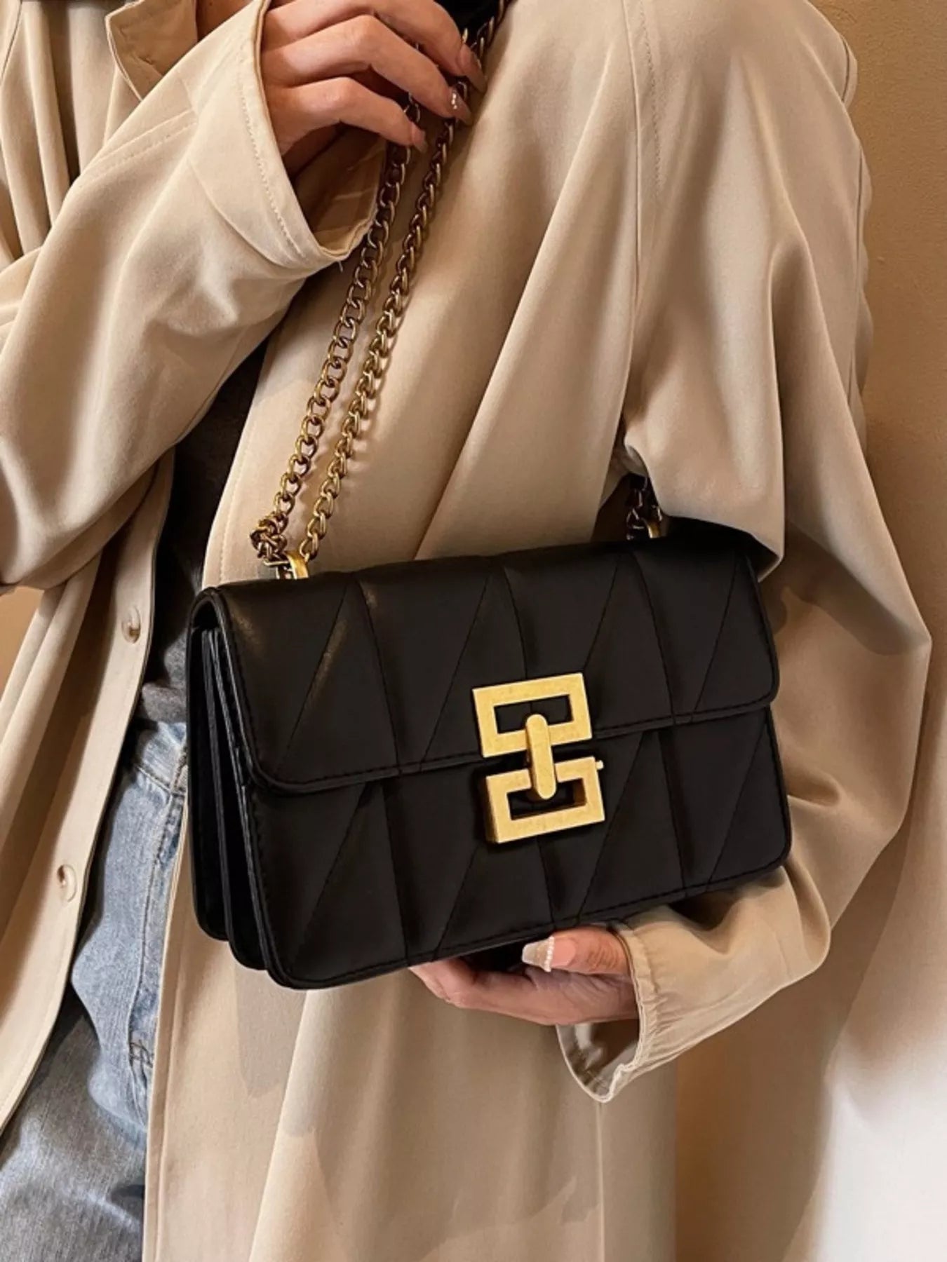 Quilted Flap Chain Crossbody Bag