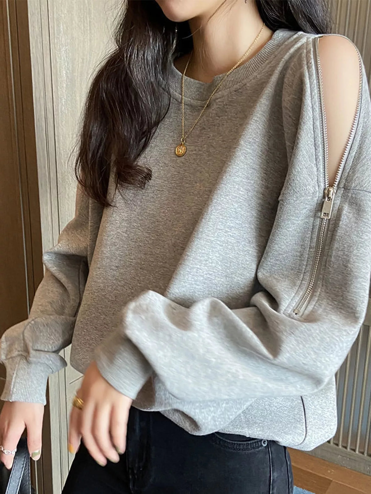 Cold-shoulder sweatshirt, view 2