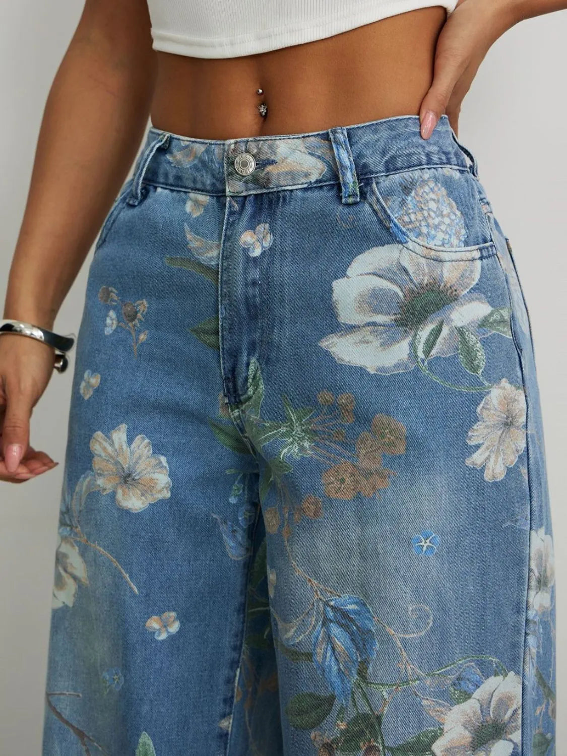 Wide Leg Printed Jeans