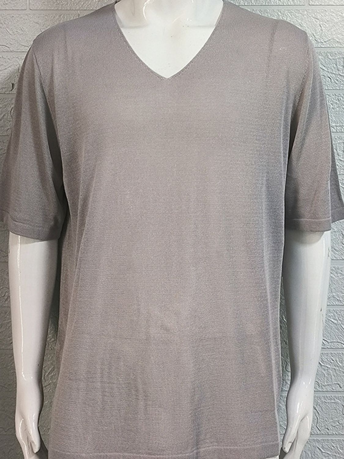 Men's V-Neck Short Sleeve Shirt