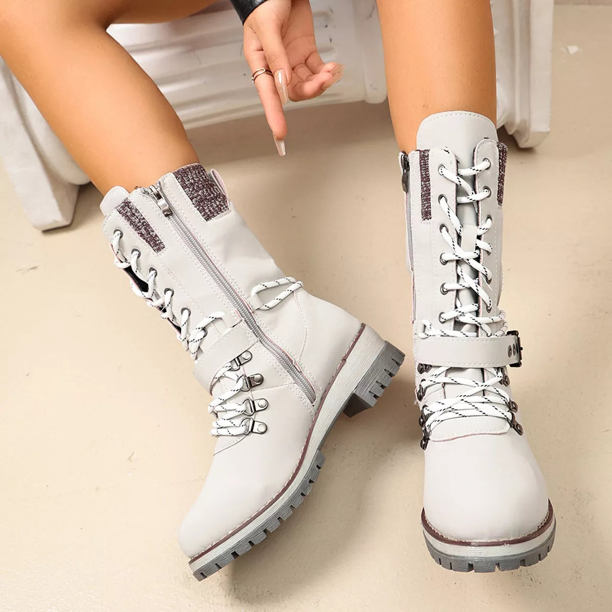 Round Toe Lace Up Boots