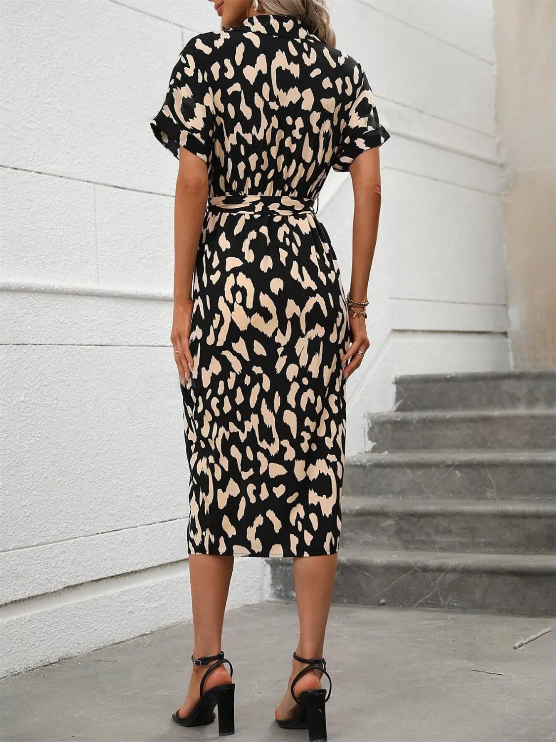 Short Sleeve Tie Waist Dress