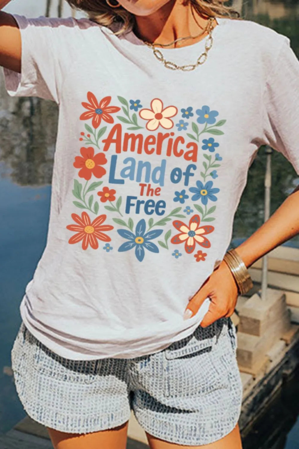 America Land of The Free Graphic T-Shirt