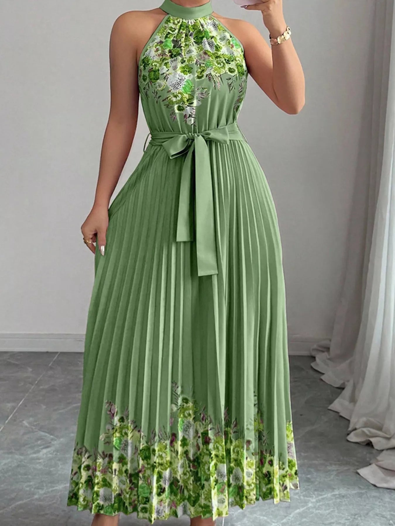Halter Neck Floral Print Pleated Maxi Dress