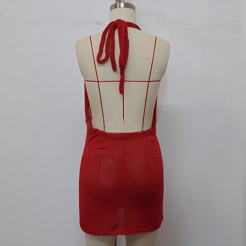 Flashing backless hanging neck cover shirt, hip hugging skirt