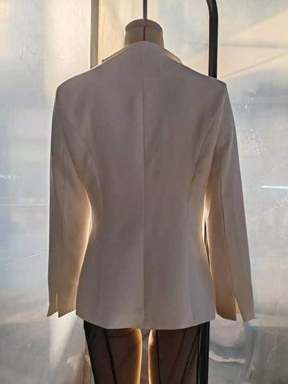 Slim-Fit Structured Waist Blazer