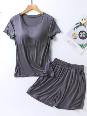 Women Activewear >>