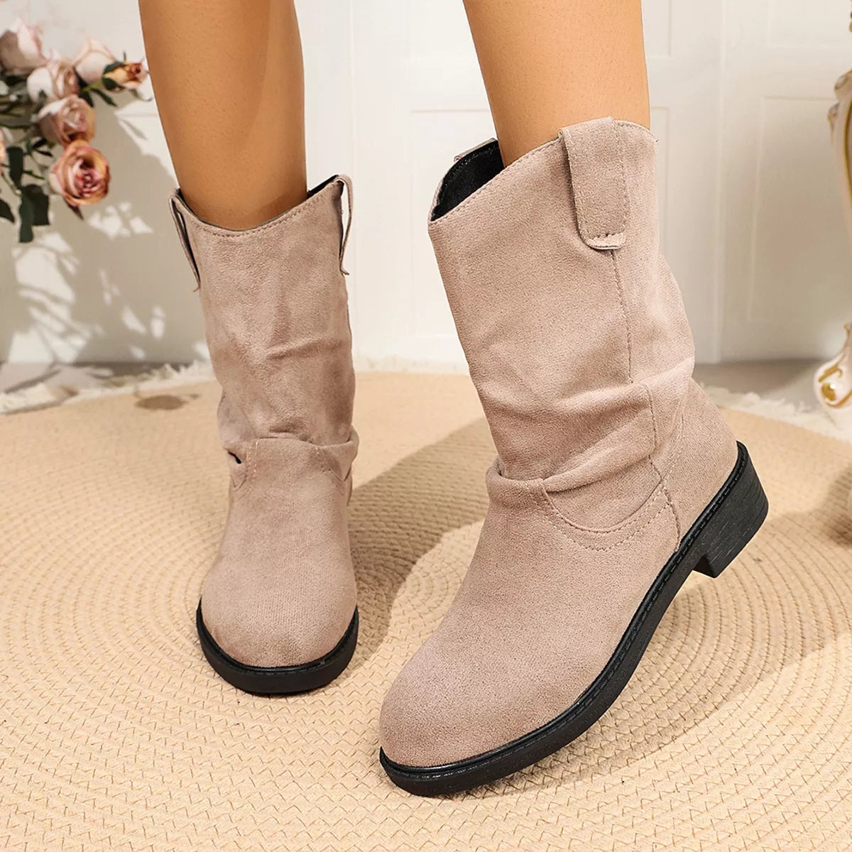 Round Toe Slouchy Boots