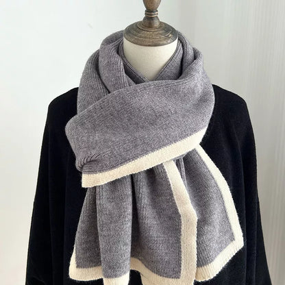 Contrast Trim Winter Scarf