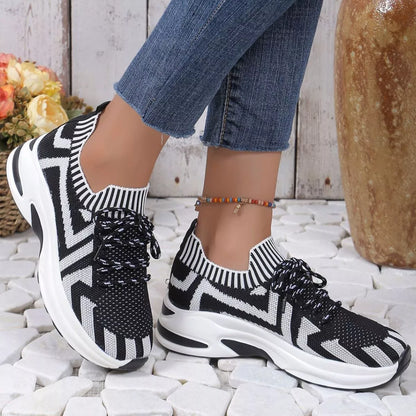 Round Toe Platform Sneakers