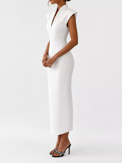 Plus size sleeveless bodycon dress, view 3