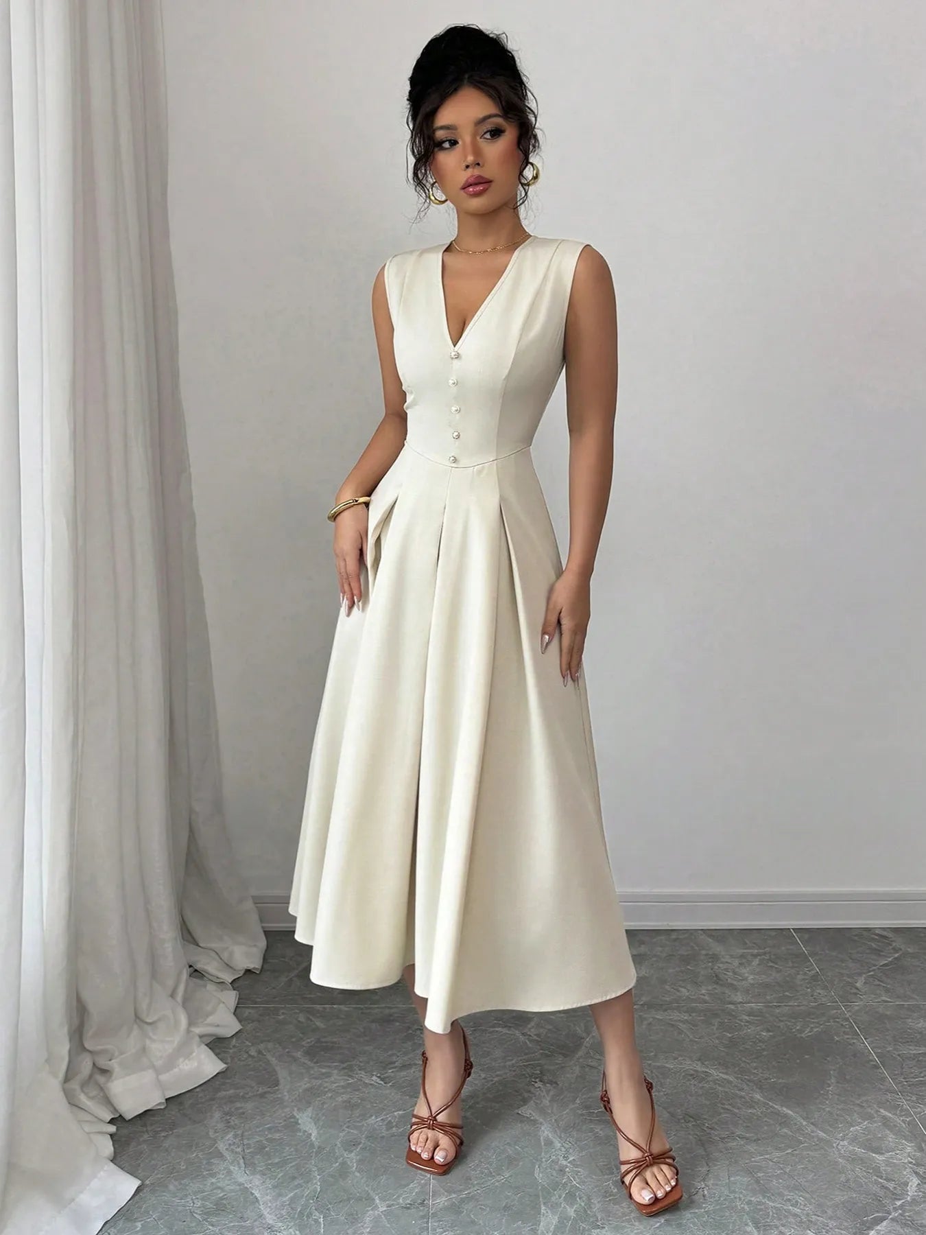 V-Neck Sleeveless Midi Dress
