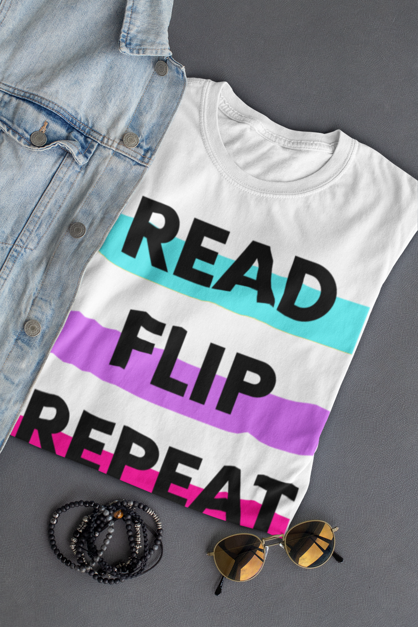 Read, Flip, Repeat T-shirt - MONLANE