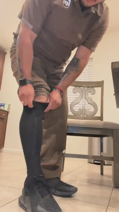 3open-toe-knee-high-calf-compression-socks3.mp4