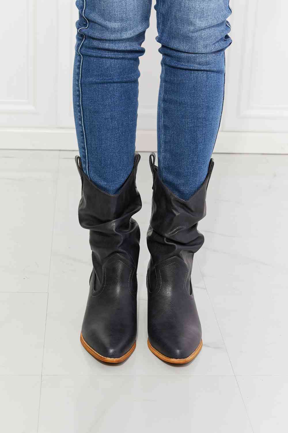 MMShoes Better in Texas Scrunch Cowboy Boots in Navy - MONLANE